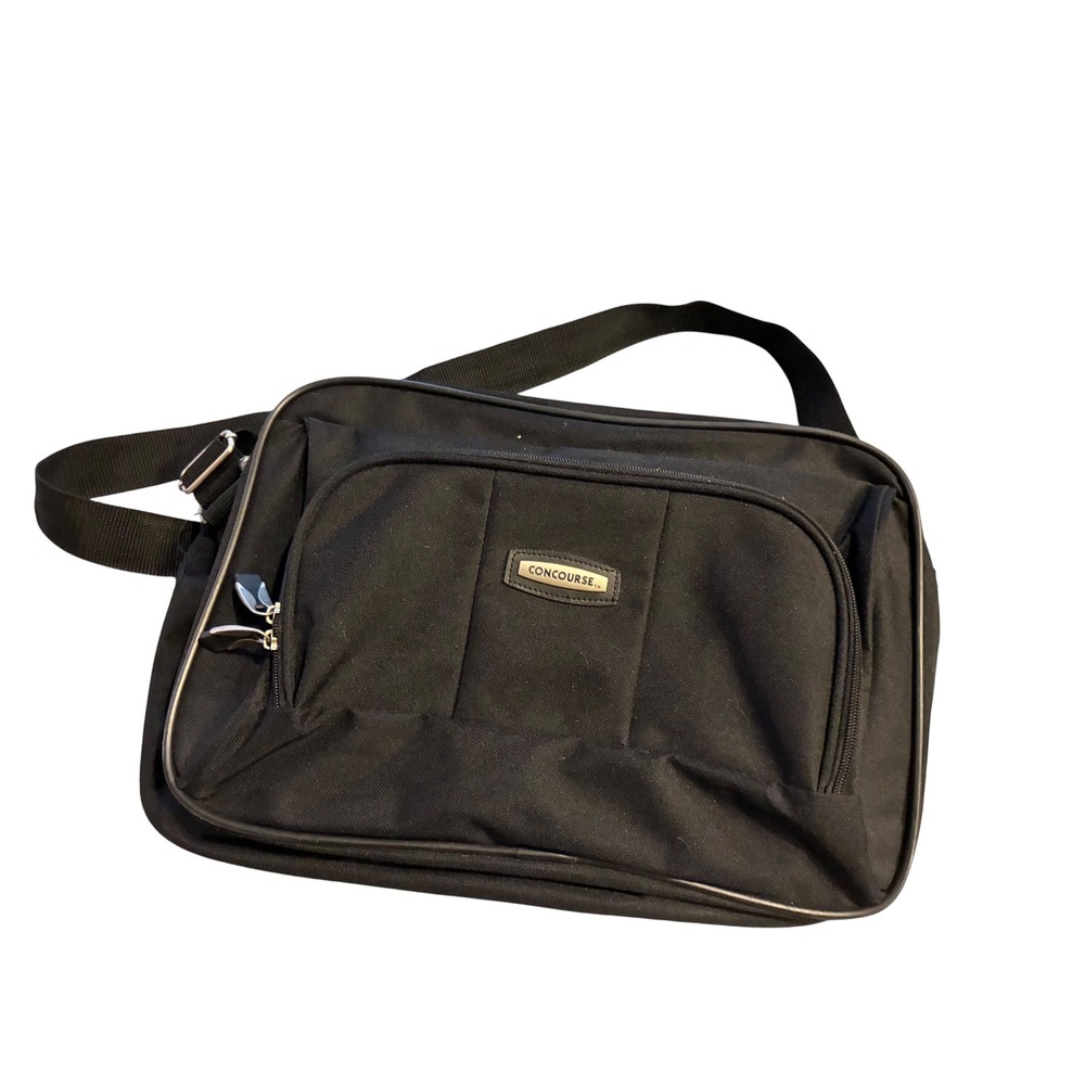 Concourse Black Canvas Crossbody Messenger Bag Travel Work Briefcase